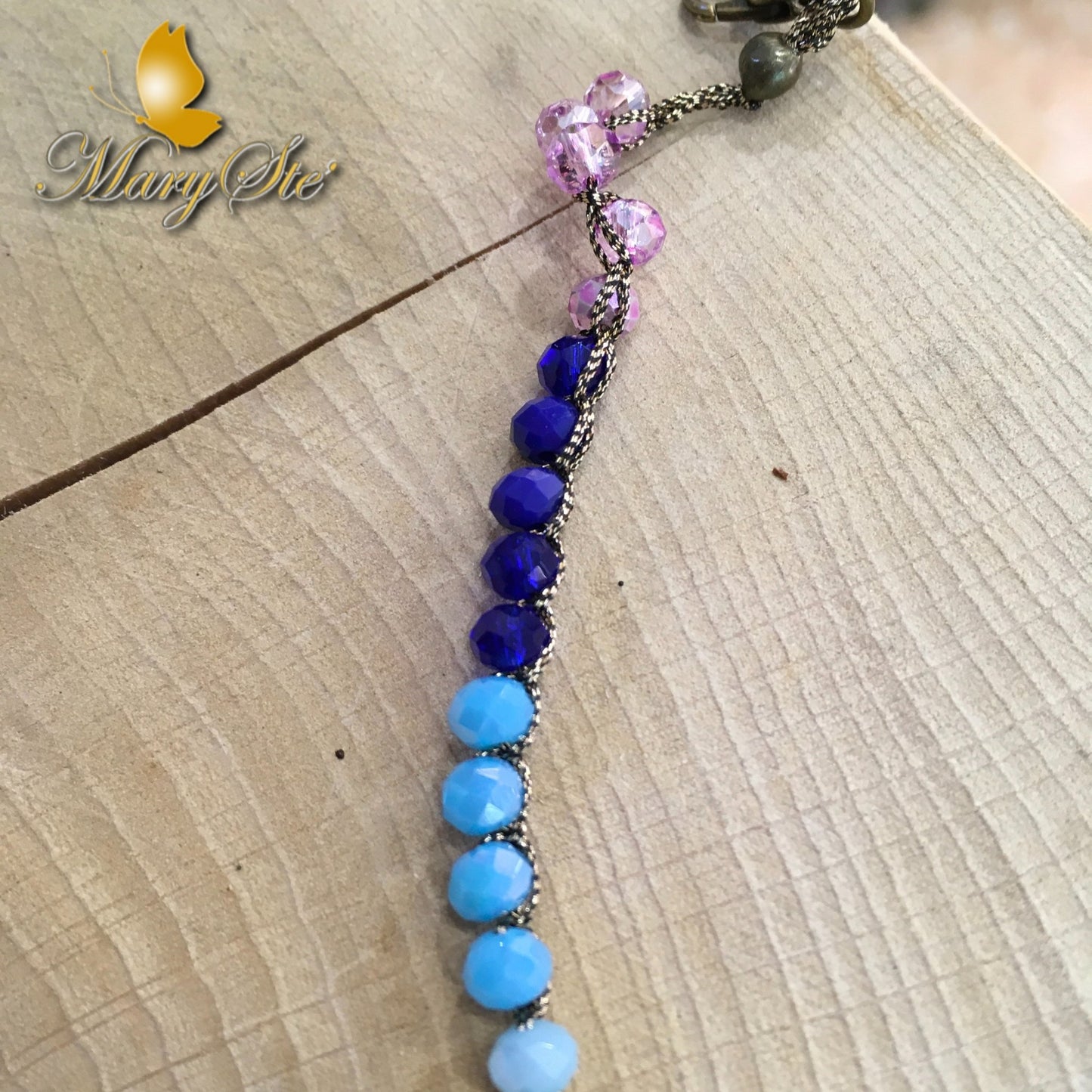 bracciale filo di seta e cristallini con colori dei chakra - MARYSTE'