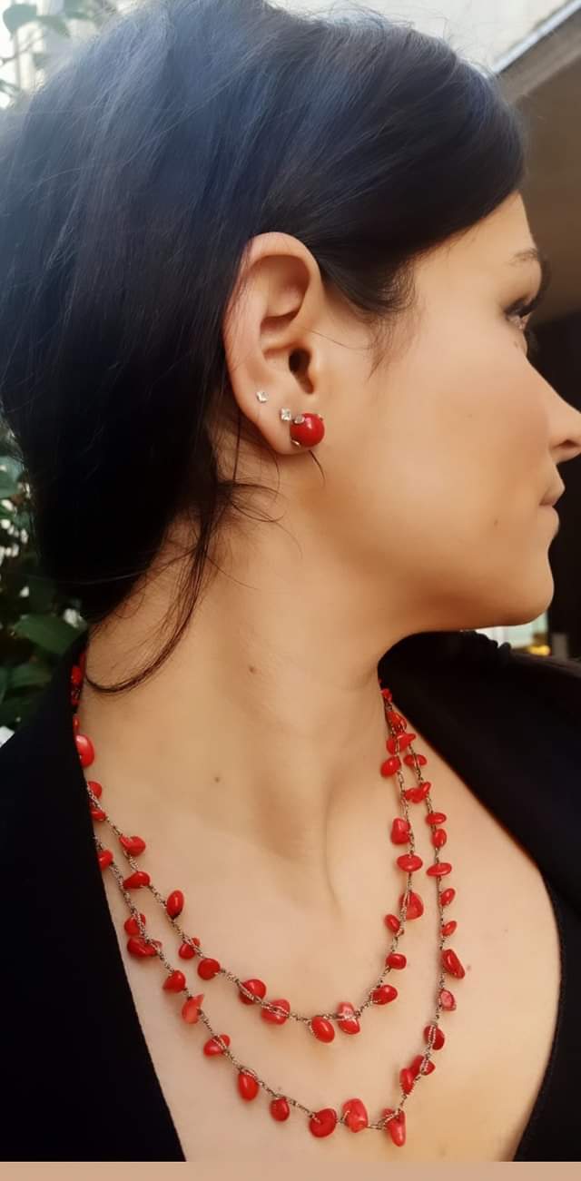 COLLANA CON FILO DI SETA E PASTA DI CORALLO - MARYSTE'