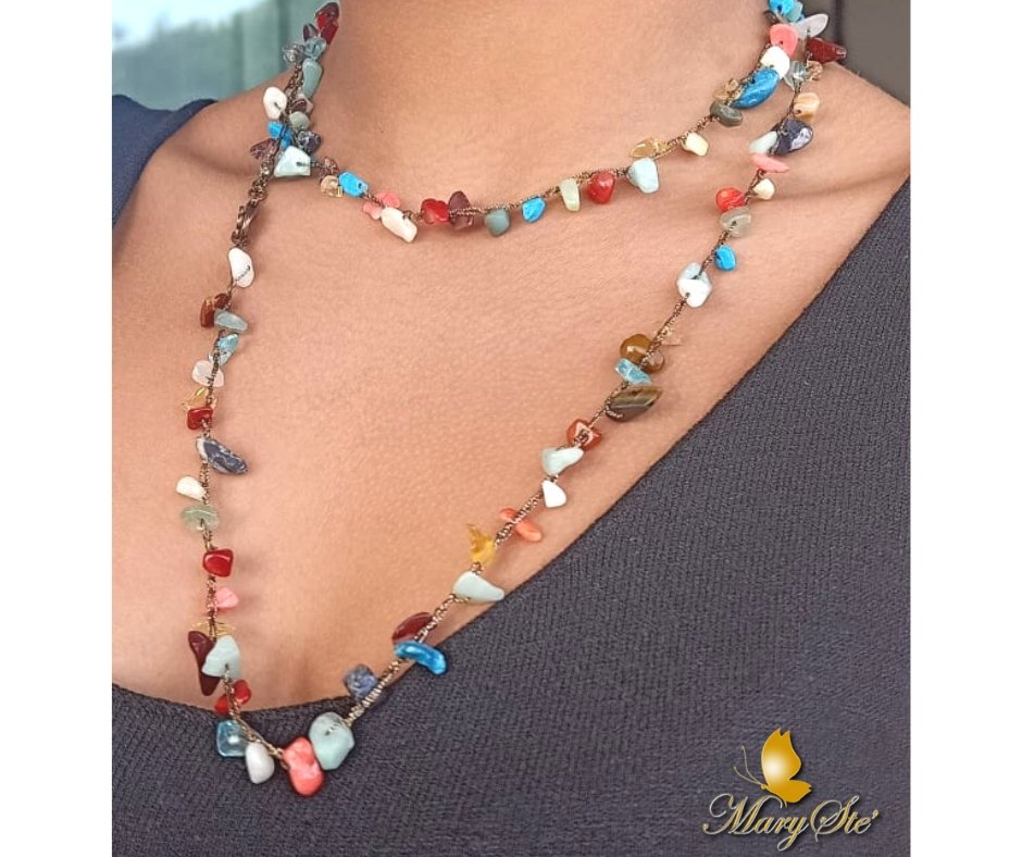 COLLANA CON FILO DI SETA E PIETRE DURE - MARYSTE'