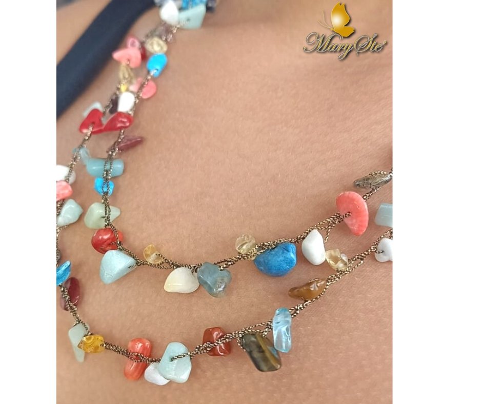 COLLANA CON FILO DI SETA E PIETRE DURE - MARYSTE'