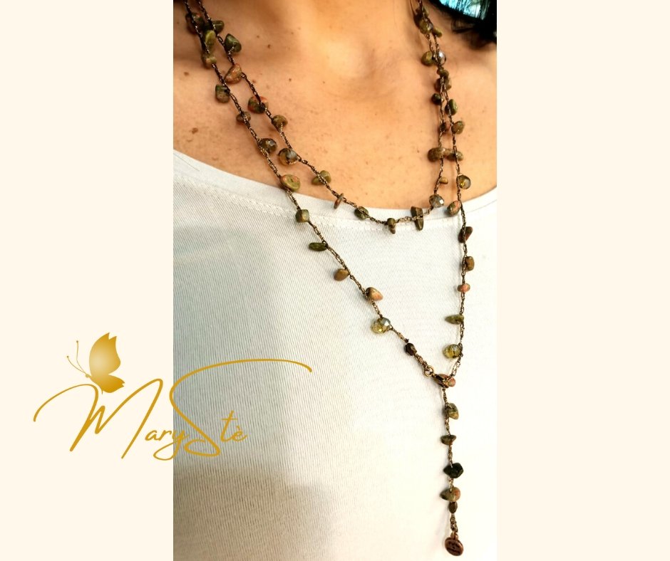 COLLANA FILO DI SETA E SCHEGGE DI UNAKITE - MARYSTE'